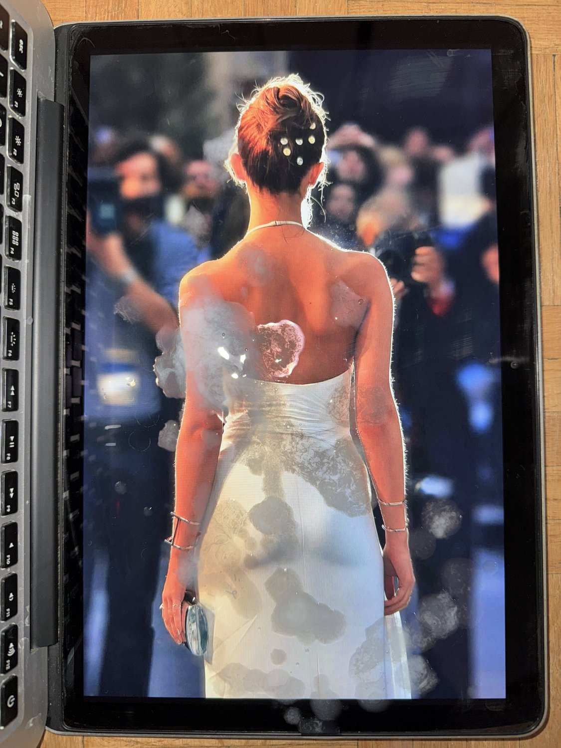 3V5flM8v Emma Watson Cum Tribute 030 02.jpg